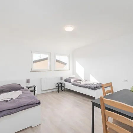 Aparthotel Monteurwohnungen In *