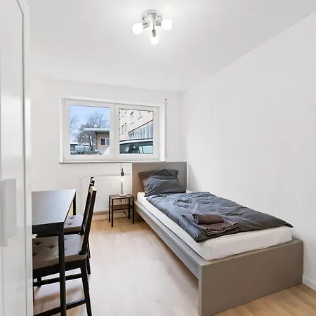 Raumschmide Esslingen Apartahotel 3*